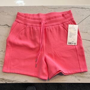 Lululemon scuba high rise shorts 5”